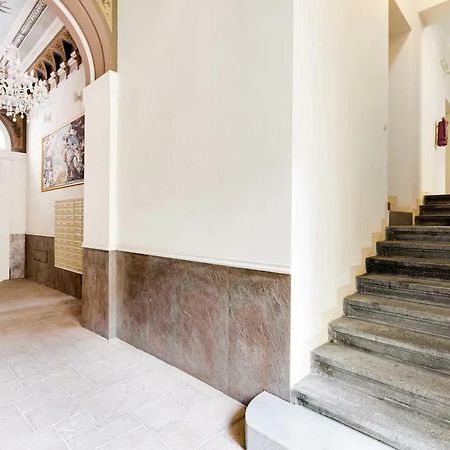 Prague Centre Armani Apartment Экстерьер фото