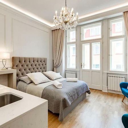 Prague Centre Armani Apartment Экстерьер фото