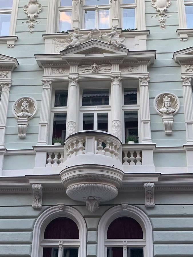 Prague Centre Armani Apartment Экстерьер фото