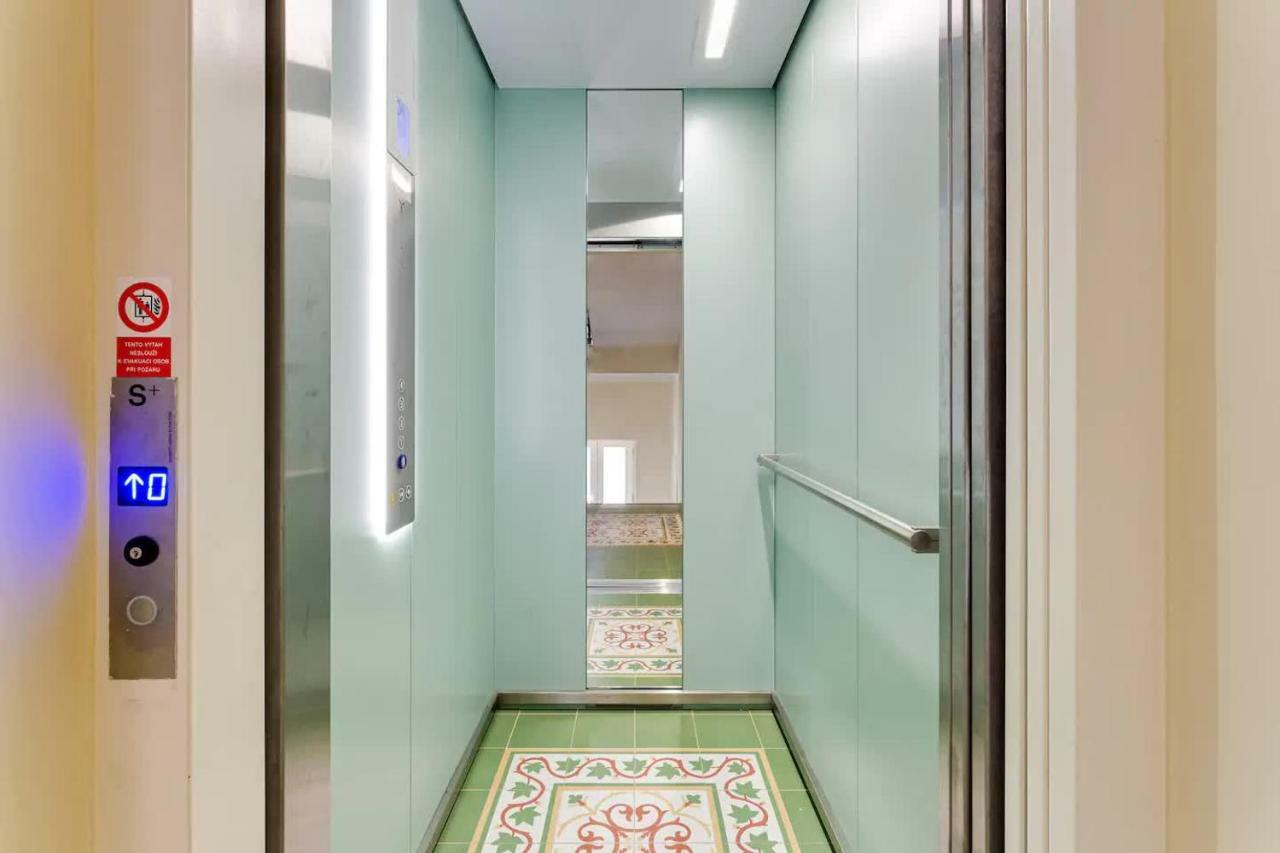 Prague Centre Armani Apartment Экстерьер фото